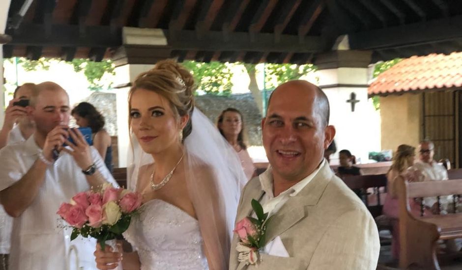 La boda de Ricardo  y Aileen  en Huatulco, Oaxaca