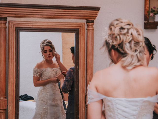 La boda de León y Yesenia en Tlayacapan, Morelos 6