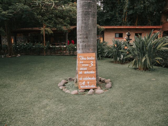 La boda de León y Yesenia en Tlayacapan, Morelos 11