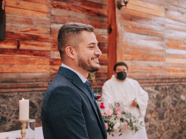 La boda de León y Yesenia en Tlayacapan, Morelos 17