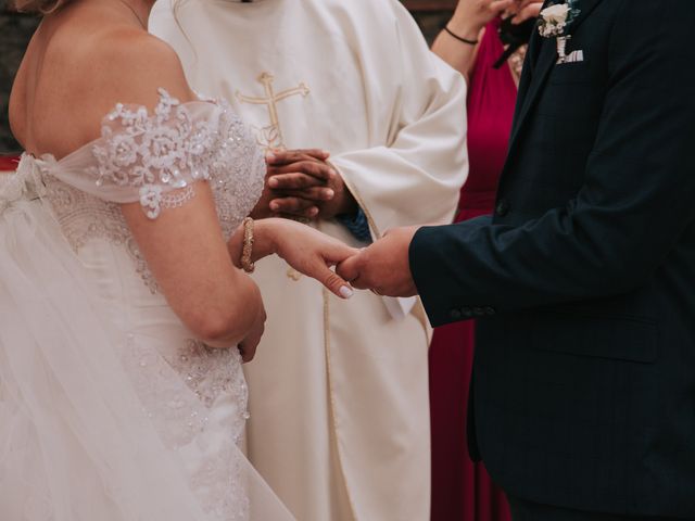 La boda de León y Yesenia en Tlayacapan, Morelos 25