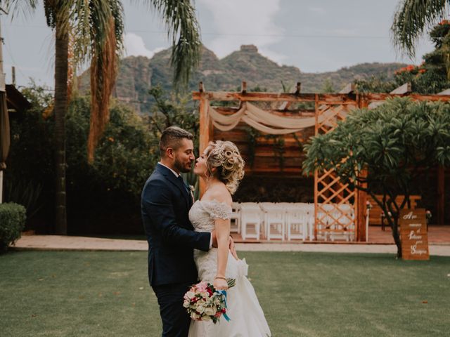 La boda de León y Yesenia en Tlayacapan, Morelos 35