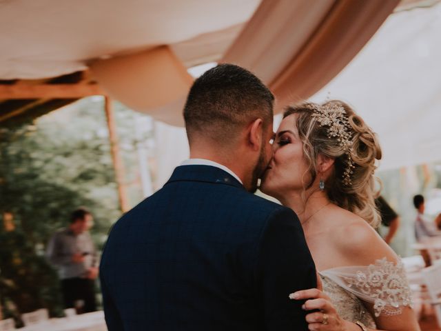 La boda de León y Yesenia en Tlayacapan, Morelos 52