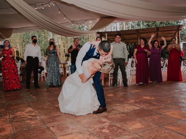 La boda de León y Yesenia en Tlayacapan, Morelos 71