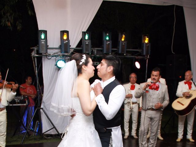 La boda de Gustavo Aarón y Paulina en Tlalpan, Ciudad de México 23