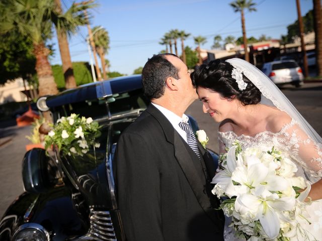 La boda de Alberto y Dalia en Mexicali, Baja California 10