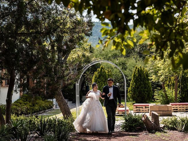 La boda de Felipe y Rosalía en Bernal, Querétaro 24