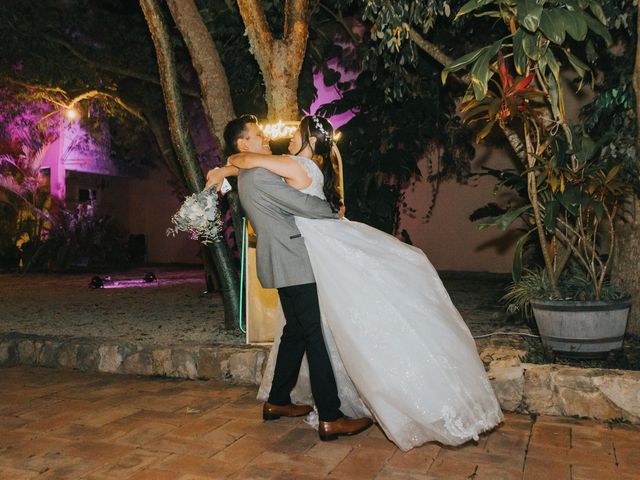 La boda de Andrés y Andrea en Conkal, Yucatán 107