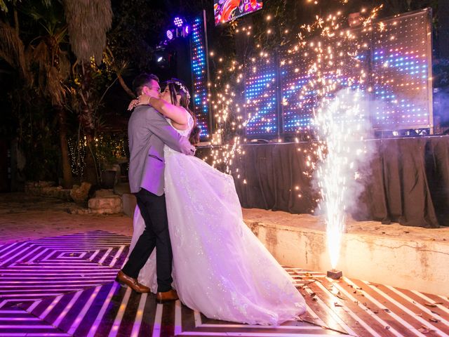 La boda de Andrés y Andrea en Conkal, Yucatán 116