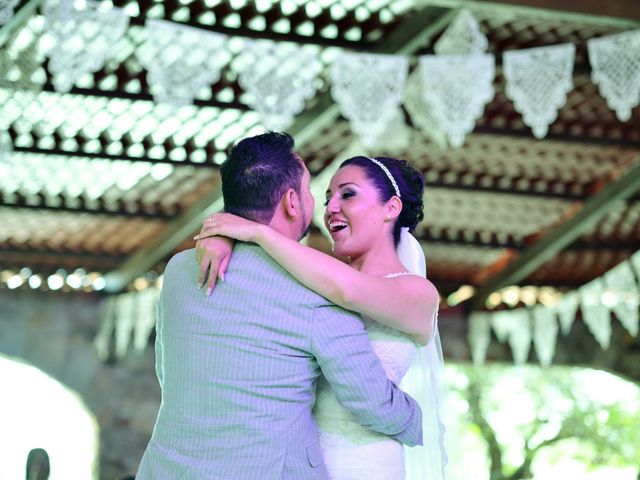 La boda de Arturo y Lupita en León, Guanajuato 25