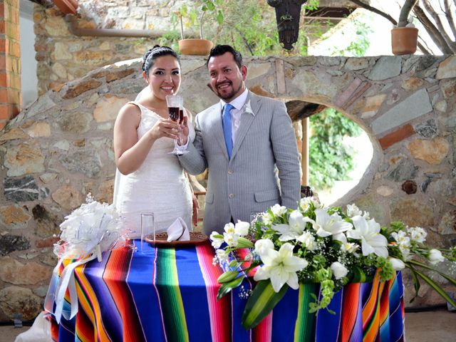 La boda de Arturo y Lupita en León, Guanajuato 26