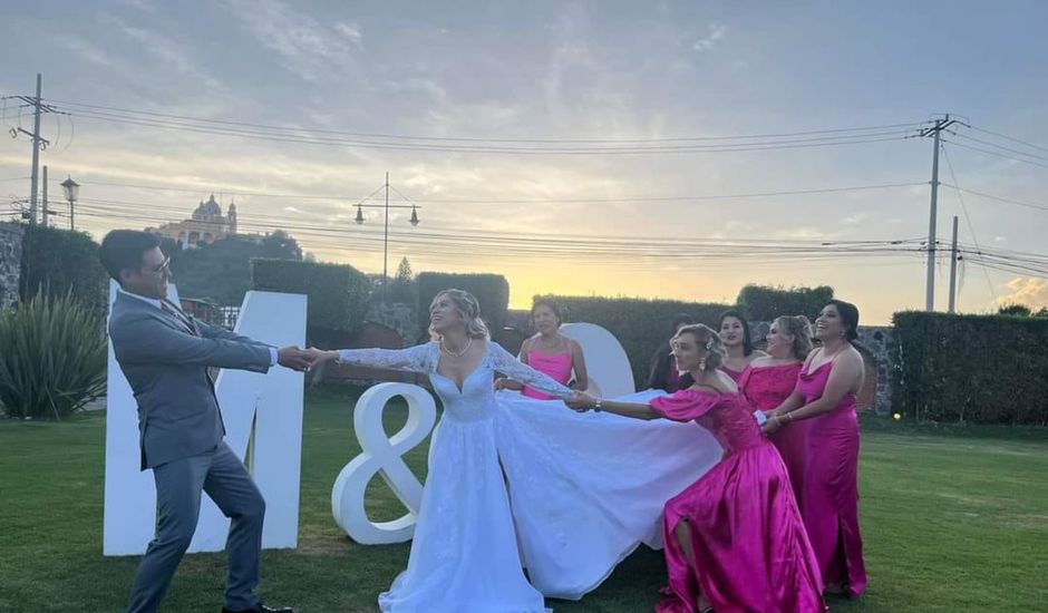 La boda de Mayra y Giovanni en Cholula, Puebla