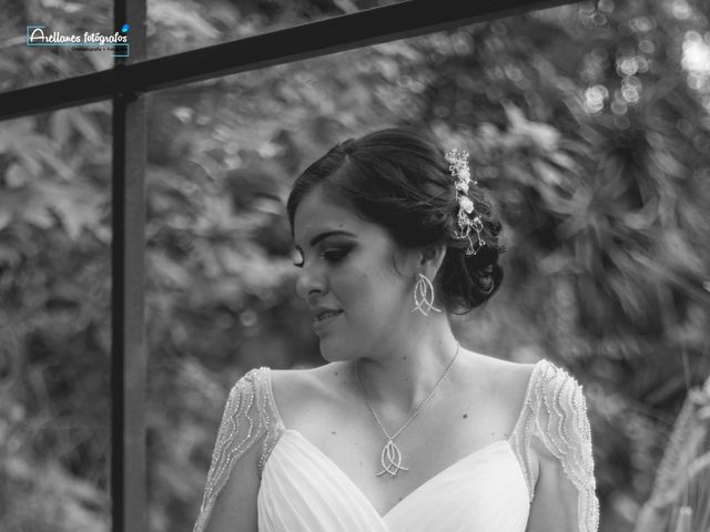 La boda de Victor y Marilú en Uruapan, Michoacán 31