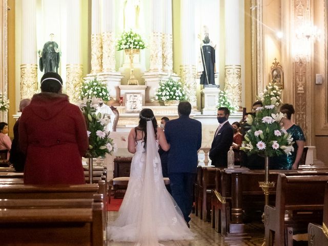 La boda de Leonel y Anya  en San Luis Potosí, San Luis Potosí 19