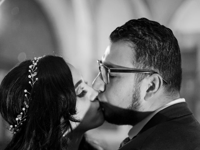 La boda de Leonel y Anya  en San Luis Potosí, San Luis Potosí 24