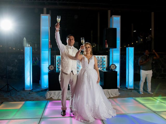 La boda de Fernando y Ana en Ixtapa Zihuatanejo, Guerrero 84