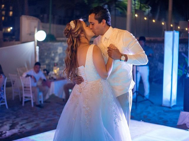 La boda de Fernando y Ana en Ixtapa Zihuatanejo, Guerrero 87