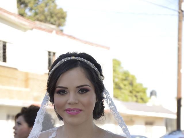 La boda de Alejandro y Martha Celia en Los Mochis, Sinaloa 7