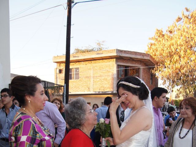 La boda de Alejandro y Martha Celia en Los Mochis, Sinaloa 30