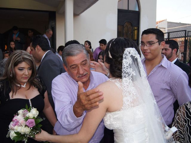 La boda de Alejandro y Martha Celia en Los Mochis, Sinaloa 32