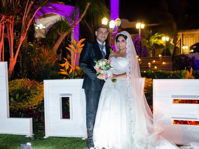 La boda de Jesús y Adriana en Mazatlán, Sinaloa 24