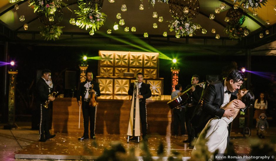 La boda de Emmanuel y Paola en Jiutepec, Morelos