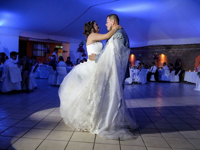 La boda de Andrés y Alejandra en León, Guanajuato 9