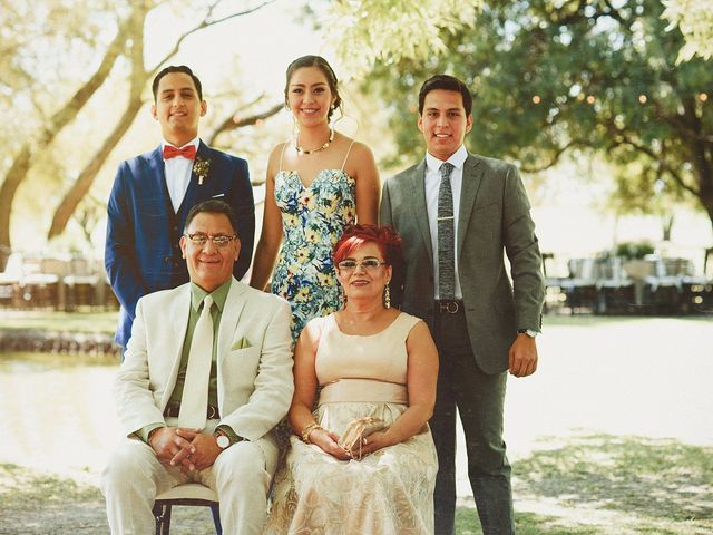 La boda de Ignacio y Paola en Salamanca, Guanajuato 22