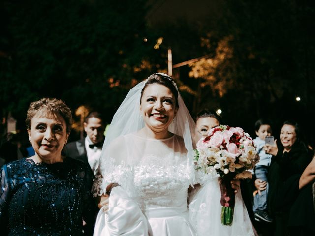 La boda de Luis y Emelia en Gustavo A. Madero, Ciudad de México 5