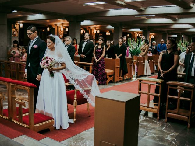 La boda de Luis y Emelia en Gustavo A. Madero, Ciudad de México 15