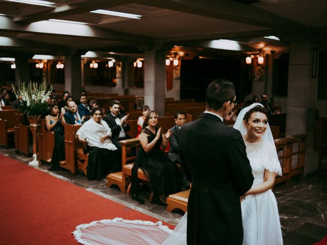 La boda de Luis y Emelia en Gustavo A. Madero, Ciudad de México 19