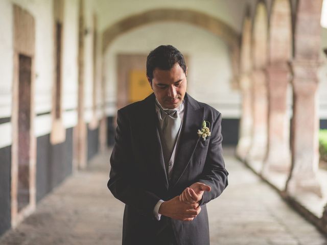 La boda de Miguel y Alejandra en Morelia, Michoacán 12