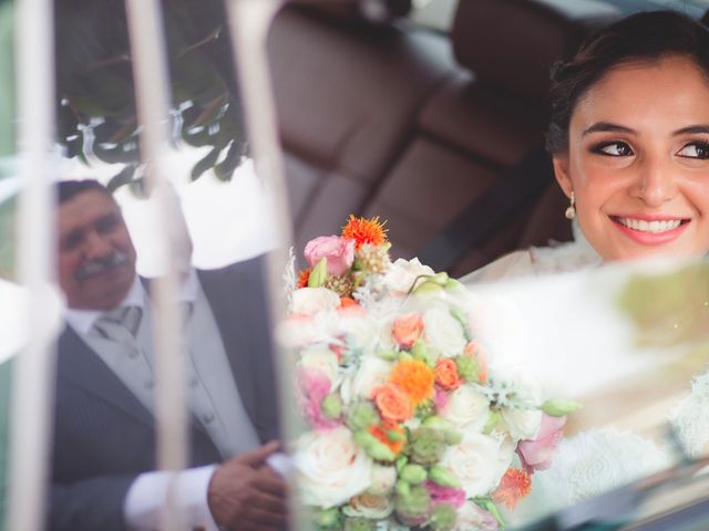 La boda de Miguel y Alejandra en Morelia, Michoacán 23