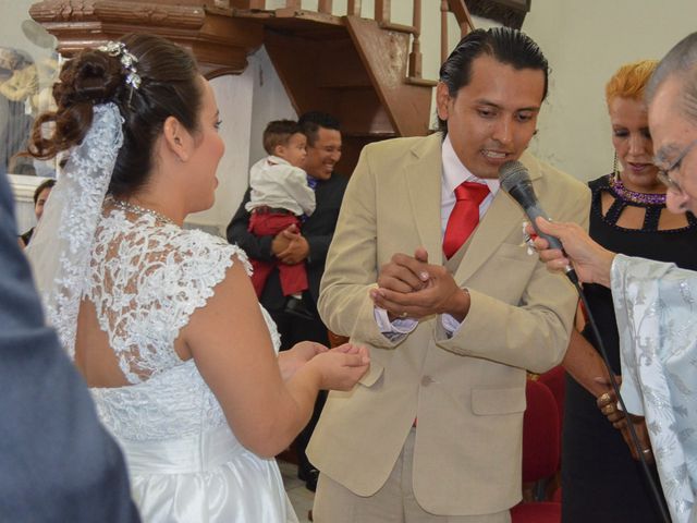 La boda de Luis Ángel y Carla en Veracruz, Veracruz 27