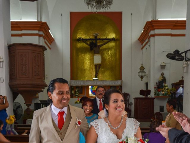 La boda de Luis Ángel y Carla en Veracruz, Veracruz 42