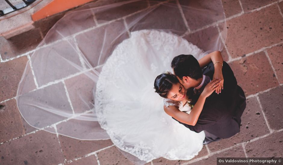 La boda de Miguel y Alejandra en Morelia, Michoacán