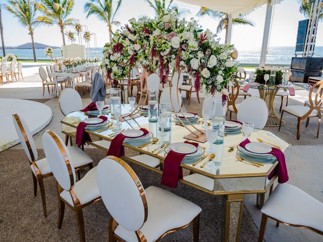 La boda de Rosalba y Óscar en Mazatlán, Sinaloa 15