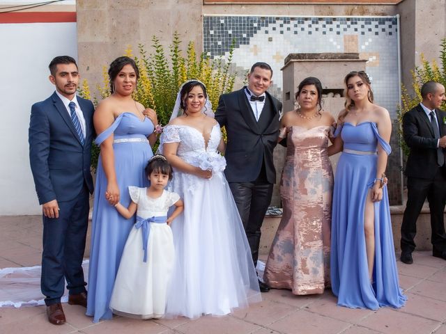 La boda de Oscar y Brenda en León, Guanajuato 30