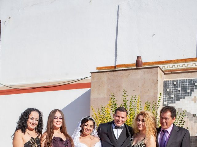 La boda de Oscar y Brenda en León, Guanajuato 38