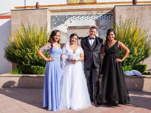 La boda de Oscar y Brenda en León, Guanajuato 39
