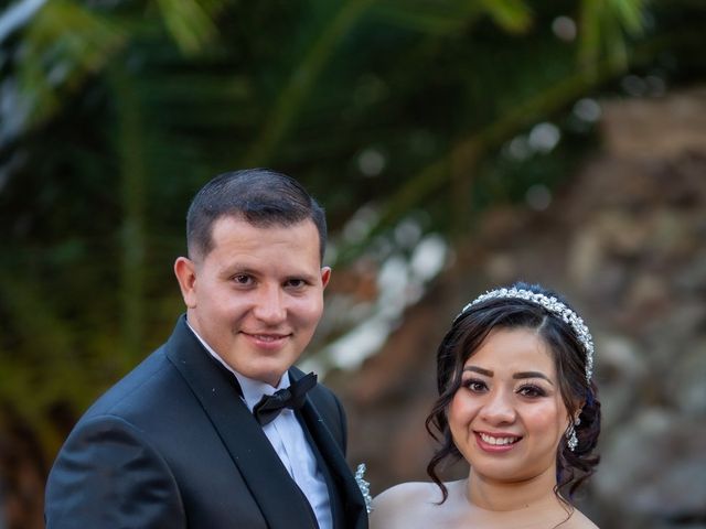 La boda de Oscar y Brenda en León, Guanajuato 43