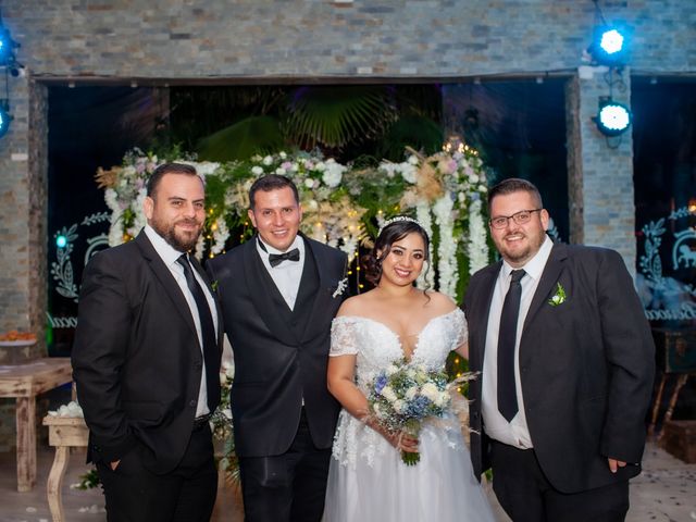 La boda de Oscar y Brenda en León, Guanajuato 63