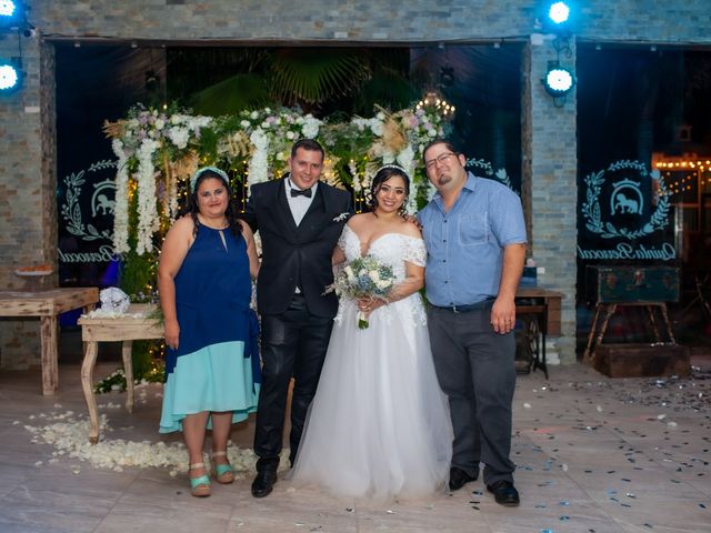 La boda de Oscar y Brenda en León, Guanajuato 67