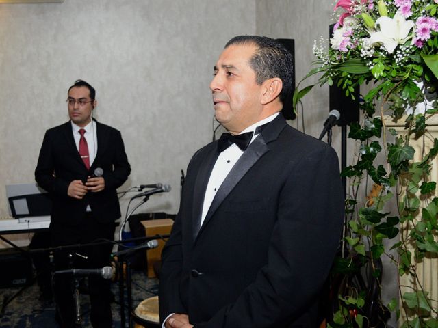 La boda de Carlos y Artemiza en Victoria, Tamaulipas 11