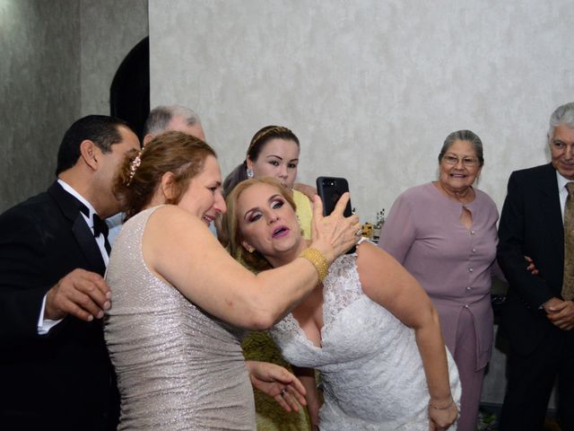 La boda de Carlos y Artemiza en Victoria, Tamaulipas 27