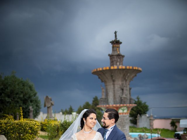 La boda de Isra y Kary en Toluca, Estado México 10