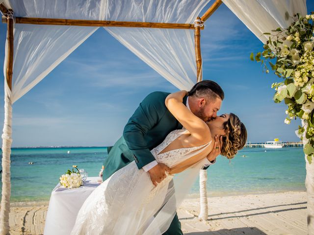 La boda de Rudy y Isabella en Cancún, Quintana Roo 16