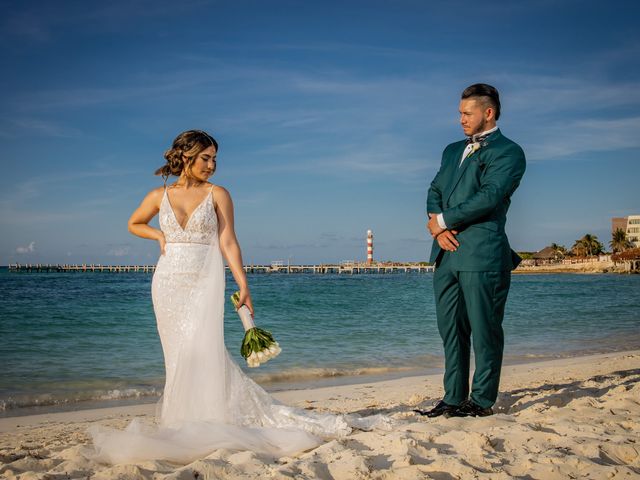 La boda de Rudy y Isabella en Cancún, Quintana Roo 21