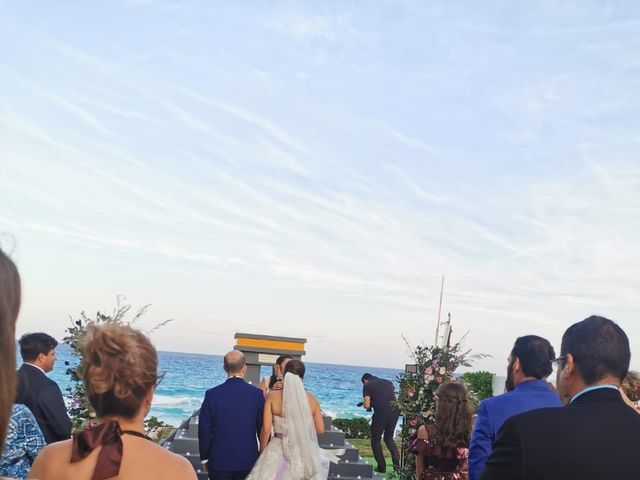La boda de Marbin y Rommy en Cancún, Quintana Roo 24