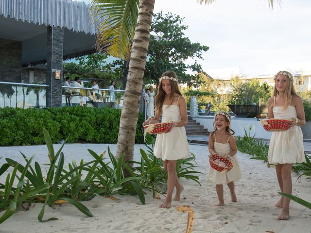 La boda de Armando y Claudia en Playa del Carmen, Quintana Roo 11